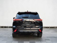 Toyota Crown Venza 2.5L HEV AWD Premier - ფოტო 11