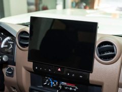 Toyota Land Cruiser (Imported) LC71 4.0L Automatic - ფოტო 15