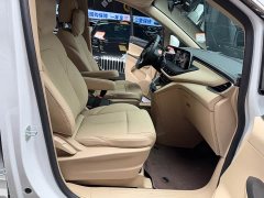 Buick GL8 Land Business Class Comfort DG Edition - ფოტო 18