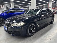 BMW 5 Series Facelift 530Li Premier M Sport Package - ფოტო 1