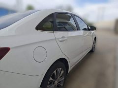 Chevrolet Cruze 320 Automatic Enjoy Sunroof Edition - ფოტო 4