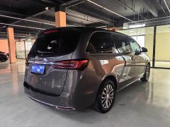 Buick GL8 Land Business Class Comfort Edition - ფოტო 6