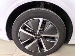 Li Auto L6 Pro - ფოტო 6