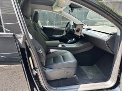 Tesla Model Y Long Range All-Wheel Drive - ფოტო 10