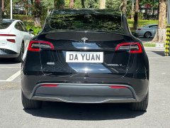 Tesla Model Y Long Range All-Wheel Drive - ფოტო 14