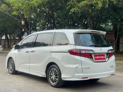 Honda Odyssey 2.0L Sharp Comfort Edition - ფოტო 3
