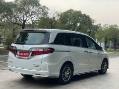 Honda Odyssey 2.0L Sharp Comfort Edition - ფოტო 4