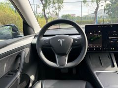 Tesla Model Y Rear-Wheel Drive - ფოტო 5
