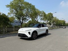 NIO ES8 75kWh Executive - ფოტო 1