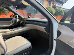 NIO ES8 75kWh Executive - ფოტო 13
