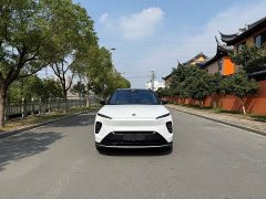 NIO ES8 75kWh Executive - ფოტო 2