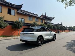 NIO ES8 75kWh Executive - ფოტო 5
