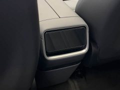Xiaomi YU7 2025 Four-Wheel Drive Pro - ფოტო 11