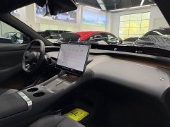 Xiaomi YU7 2025 Four-Wheel Drive Pro - ფოტო 12