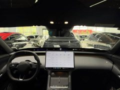 Xiaomi YU7 2025 Four-Wheel Drive Pro - ფოტო 3