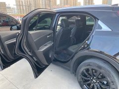 Cadillac XT4 28T FWD Luxury - ფოტო 10