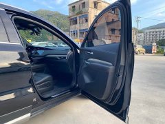 Cadillac XT4 28T FWD Luxury - ფოტო 14