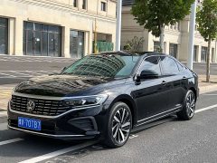 Volkswagen Passat 330TSI Elite - ფოტო 1