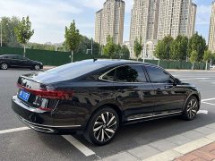 Volkswagen Passat 330TSI Elite - ფოტო 10