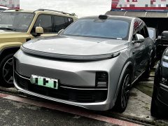 Li Auto L8 Max - ფოტო 1