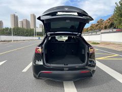 Tesla Model Y 2022 Facelift Rear-Wheel Drive - ფოტო 15