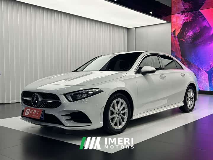 Mercedes-Benz A-Class A 200 L Sport Sedan Fashion Edition