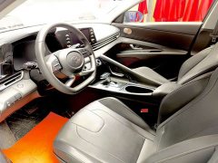 Hyundai Elantra 1.5L CVT GLX Elite - ფოტო 8