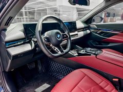 BMW 5 Series 530Li Luxury M Sport Package - ფოტო 20