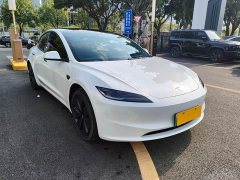 Tesla Model 3 Rear-Wheel Drive - ფოტო 2