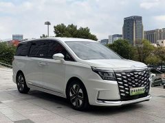 Ruifeng RF8 PHEV Smart Listening Edition 1.5T 150KM Flagship LFP - фото 3