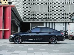 BMW 3 Series 2023 330i M Sport Night Edition Package - ფოტო 6
