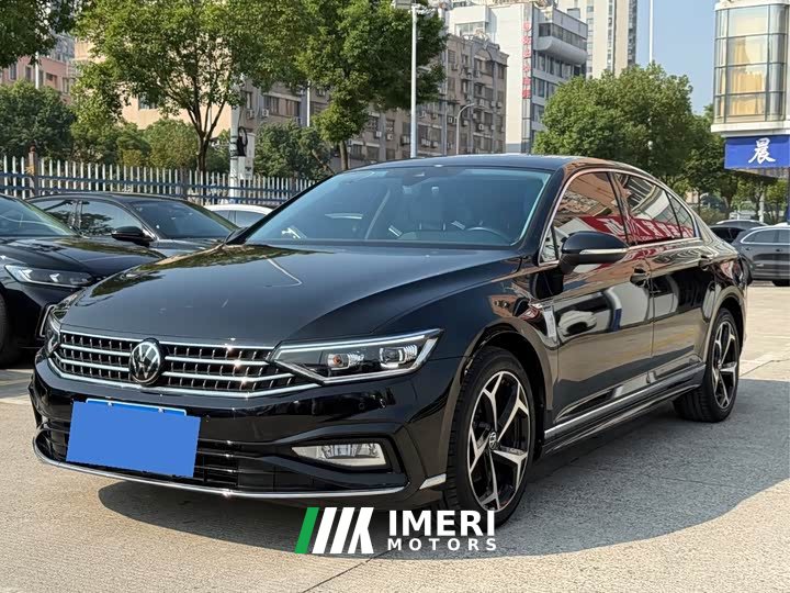 Volkswagen Magotan 2 Million Units Commemorative Edition 330TSI DSG Luxury