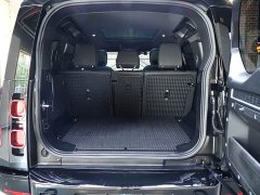 Land Rover Defender 110 3.0T P400 X-DYNAMIC HSE - ფოტო 11