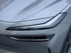 Nio Lerado L60 2024 60kWh Rear-Wheel Drive - ფოტო 12