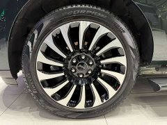 Lincoln Navigator 2022 Presidential Edition 3.5T - ფოტო 14