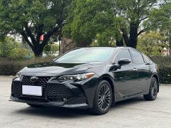 Toyota Avalon 2.5L Touring Premium Sport Edition - ფოტო 1