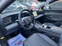 BYD Qin L DM-i 80KM Excellence Edition - ფოტო 9