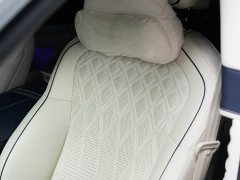 Bentley Flying Spur 4.0T V8 Standard Edition - ფოტო 14