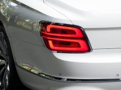 Bentley Flying Spur 4.0T V8 Standard Edition - ფოტო 5