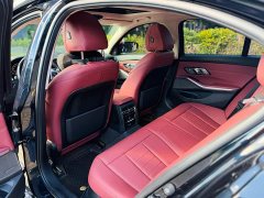 BMW 3 Series Facelift 325i M Sport Night Edition Package - ფოტო 8