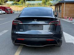 Tesla Model Y Rear-Wheel Drive - ფოტო 5