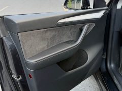 Tesla Model Y Rear-Wheel Drive - ფოტო 8