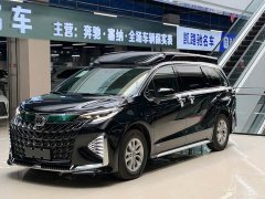 Toyota Gravia 2.5L Hybrid Comfort Edition - ფოტო 1