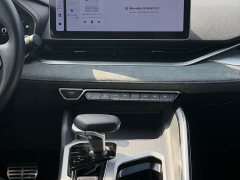 Geely Xingrui 2.0T Diesel Exclusive Cyan Green Edition - ფოტო 13