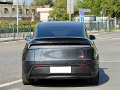 Tesla Model Y Rear-Wheel Drive Launch Edition - ფოტო 5