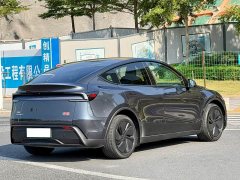 Tesla Model Y Rear-Wheel Drive Launch Edition - ფოტო 6