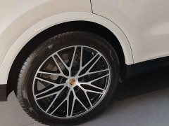Porsche Cayenne Coupé 3.0T - ფოტო 16
