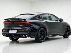 Changan UNI-V 1.5T Premium - ფოტო 8