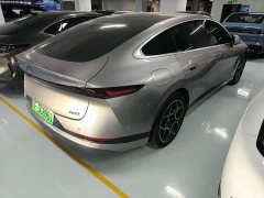 Changan Qiyuan A07 2026 Extended-Range Blue Whale Pure Electric 730 Luxury - ფოტო 4