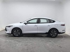 BYD Qin PLUS DM-i 128KM Entry-Level - ფოტო 2